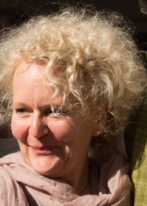 Rita Holderegger im TuT - Schule für Tanz, Clown & Theater